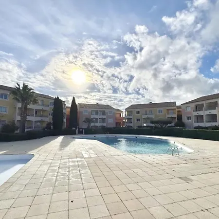 דירה With Terrace & Pool In Les Issambres *